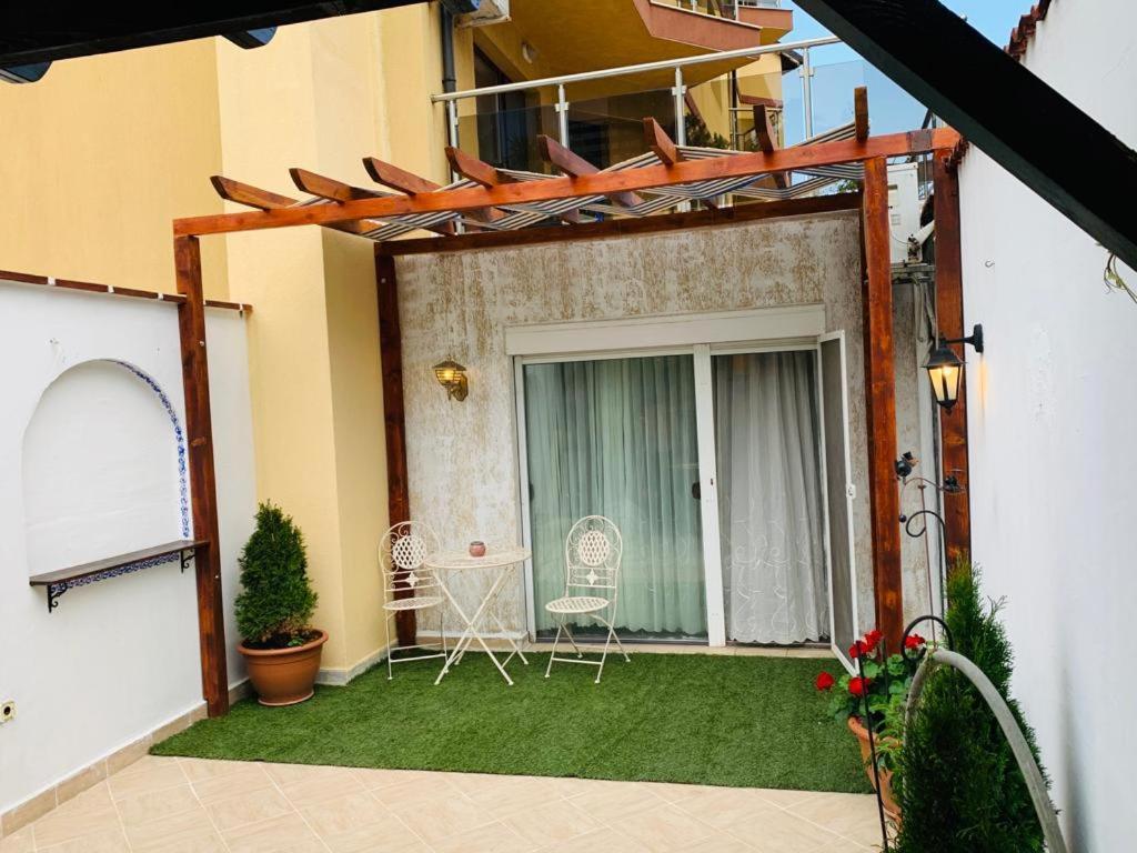 Vasiliko Sea View Apartment Царево Екстер'єр фото